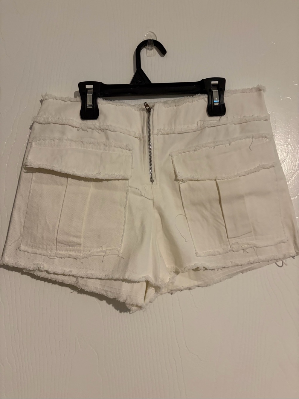 SHEIN White Frayed Cargo Pocket Shorts